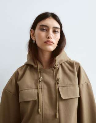 Arrange Premium Oversized Cargo Jacket In Green