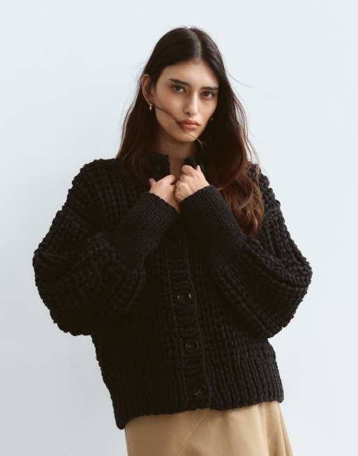 ARRANGE premium oversized hand knit long sleeve cardigan in black, 3 of 4