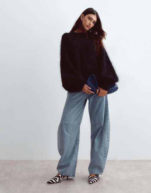 ARRANGE premium oversized round neck mohair-blend jumper in black, 3 of 4