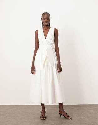 Arrange Premium Textured Midi Dress With V Front In White