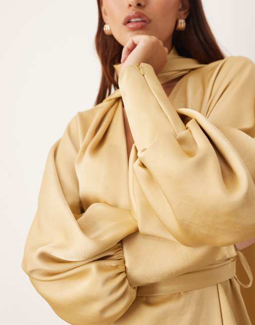 ARRANGE - Robe droite portefeuille longue à manches blouson et foulard - Doré, 2 de 4