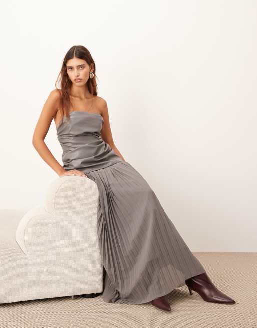 ARRANGE - Robe longue à corsage en PU et jupe plissée - Gris foncé, 2 de 4