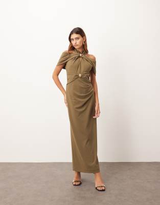 ARRANGE - Robe longue à épaules dénudées et encolure américaine avec détails dorés - Olive-Vert