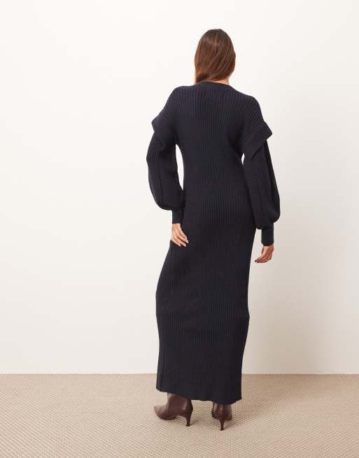 ARRANGE - Robe longue en maille côtelée à col en V avec épaules détaillées - Bleu marine, 4 de 4