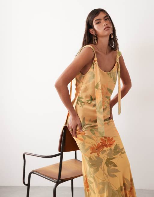 ARRANGE - Robe longue en satin à imprimé fleuri et bretelles nouées, 3 de 4