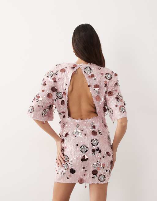 ARRANGE - Robe t-shirt courte style futuriste ornée de sequins avec épaules marquées - Rose, 4 de 4