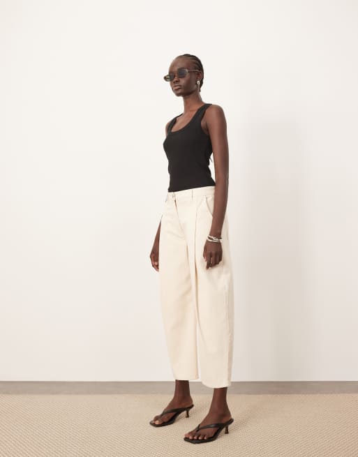 ARRANGE Rumi pleat detailing barrel leg denim jeans in ecru