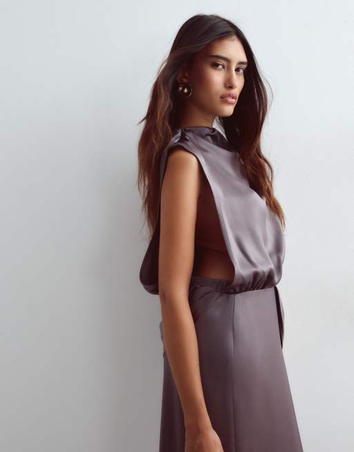 ARRANGE satin minimal draped open side column maxi dress in grey, 4 of 5