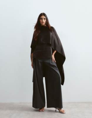 Arrange Satin Underlay Cape Top In Black