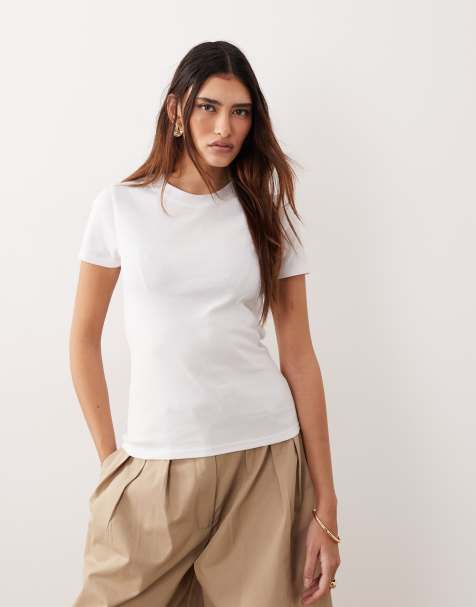 ARRANGE sculpted crew neck t-shirt in white - view 1
