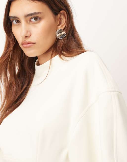 ARRANGE sculpted top with contrast stitch in white, 3 of 4