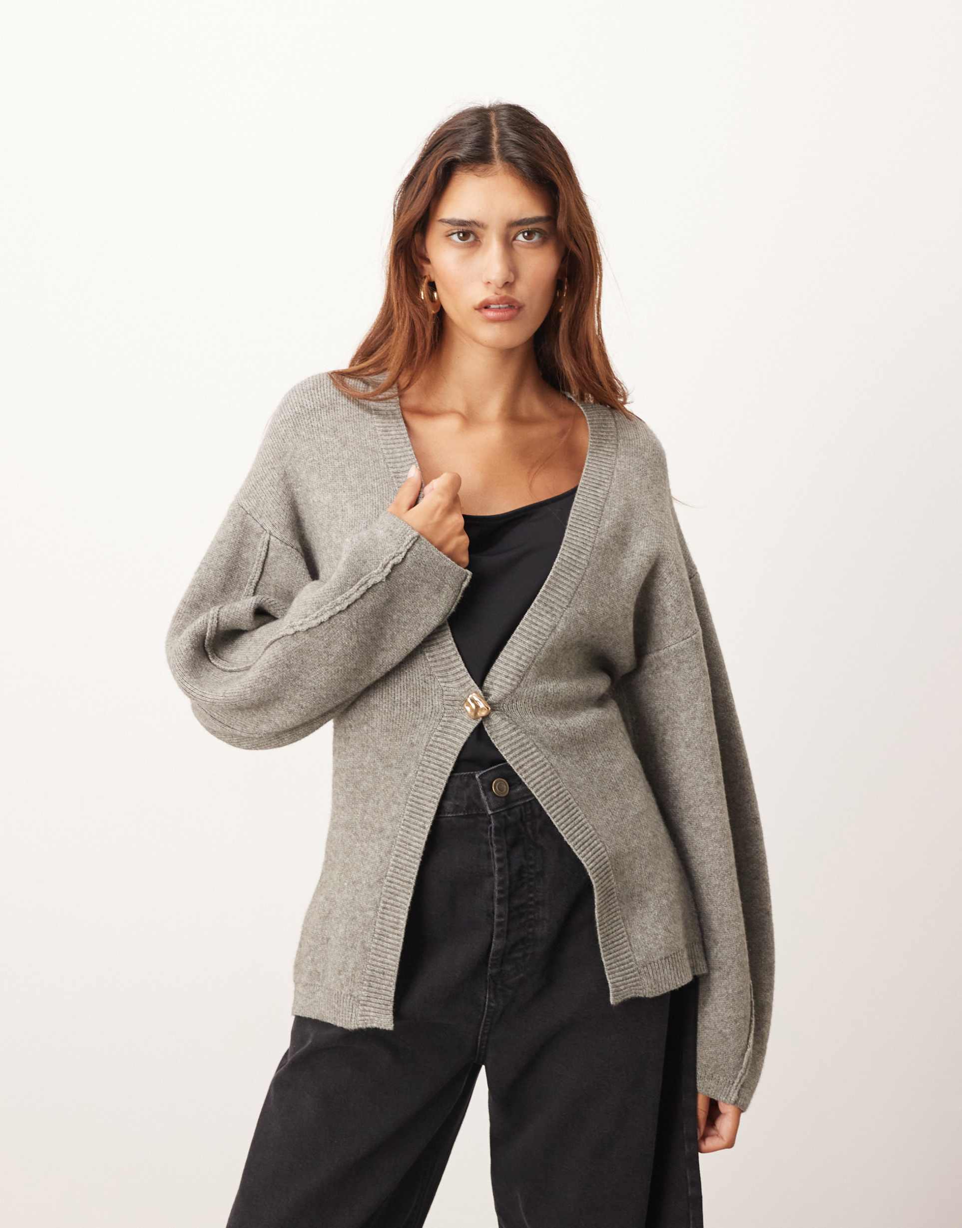 arrange sculpted waist cardigan with ovoid sleeves in gray