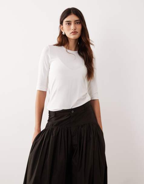 ARRANGE slim fit half sleeve tee in white - view 1