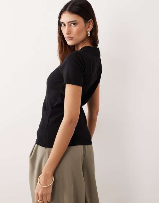 ARRANGE - Sort T-shirt med rund hals og formgivende effekt, 4 af 4
