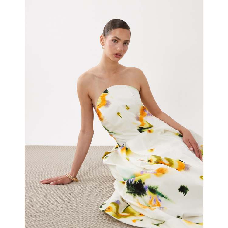 slim fit dress slacks Ceremony Cream And Black Floral Print Bandeau Maxi Dress – Club L London main image 0