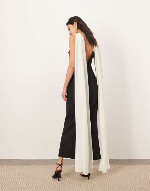 structured maxi dress VELVET PETAL IN RED | CULT MIA Draped%20Structured%20Maxi%20Dress%20Light%20Pink%0D%0ADESIGN%3A%0D%0A%0D%0AColor%3A%20Light%20pink%0D%0AV ARRANGE structured Maxi Dress with