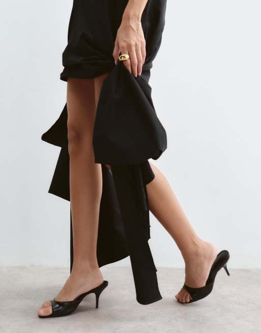 ARRANGE structured oversized bow mini dress in black, 3 of 5