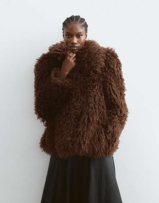 ARRANGE structured shaggy faux fur jacket with collar in chocolate, 2 of 5