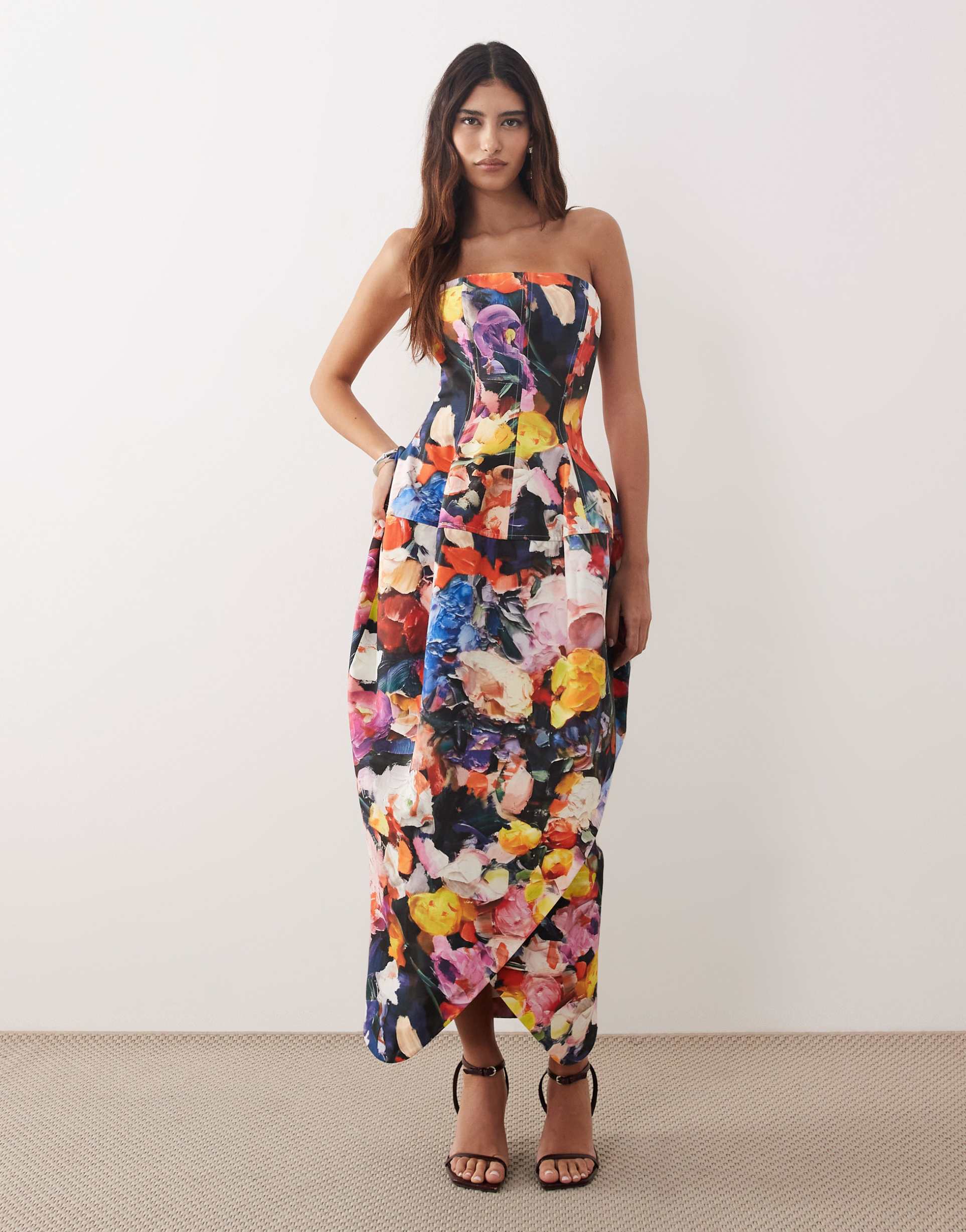 arrange structured volume bandeau midi dress in bloom floral print