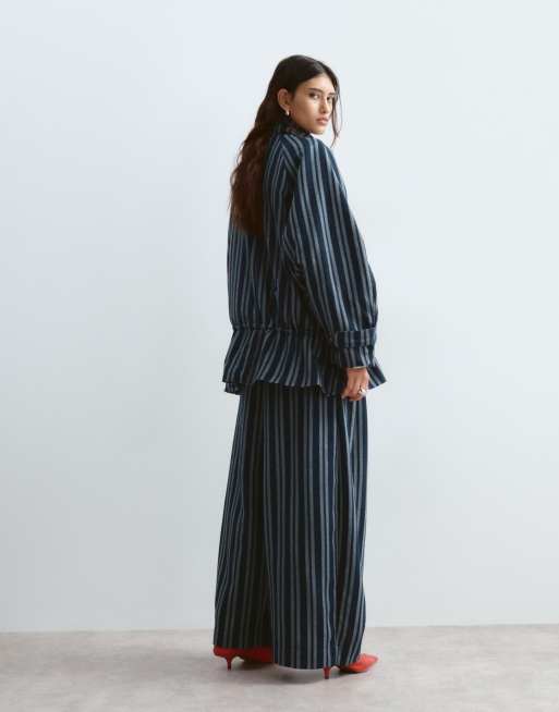 ARRANGE strukturerade barrel leg-byxor i set med marinrandigt mönster, 3 av 4
