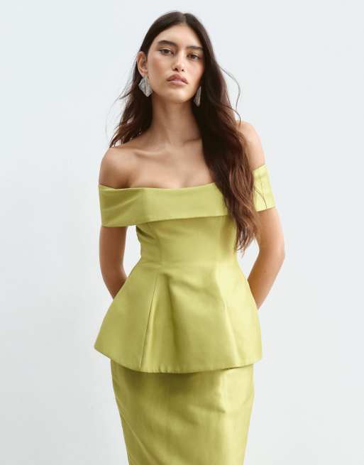 ARRANGE – Strukturiertes, schulterfreies Maxikleid aus Satin in Limettengrün, 5 von 5