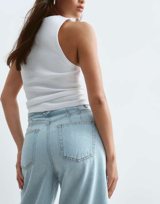 ARRANGE Sydney cropped denim barrel leg jeans in blue light wash, 4 of 5