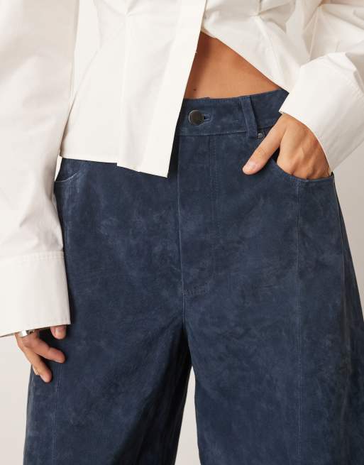 ARRANGE Sydney suede high waisted barrel pants in navy, 2 of 5