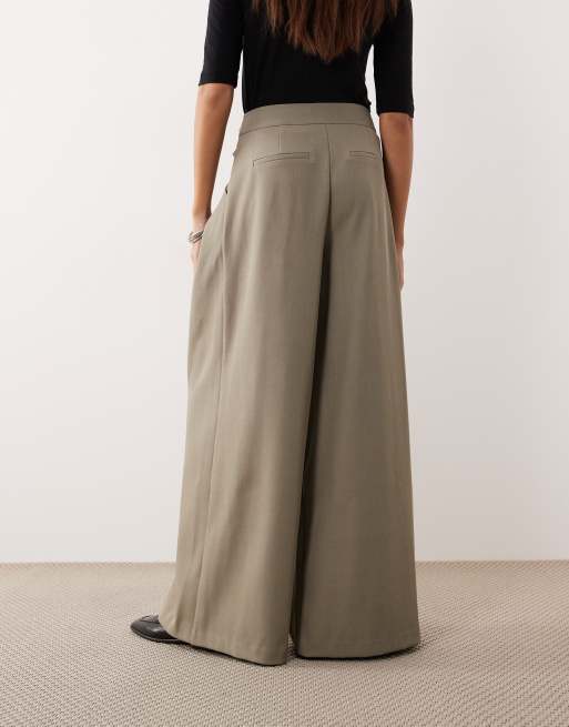 ARRANGE – Szare dopasowane spodnie z szerokimi nogawkami i drapowaniem, 5 z 5