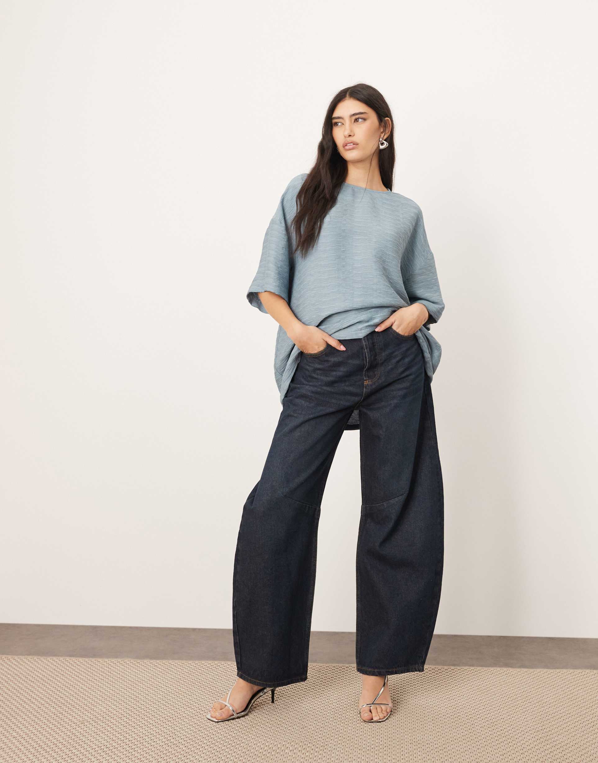 arrange textured boxy woven t-shirt in denim blue