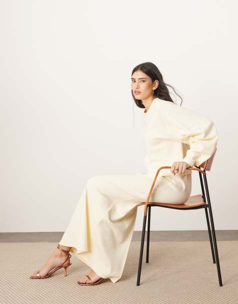 ARRANGE textured jersey boxy top co-ord with pleat sleeve detail in buttermilk