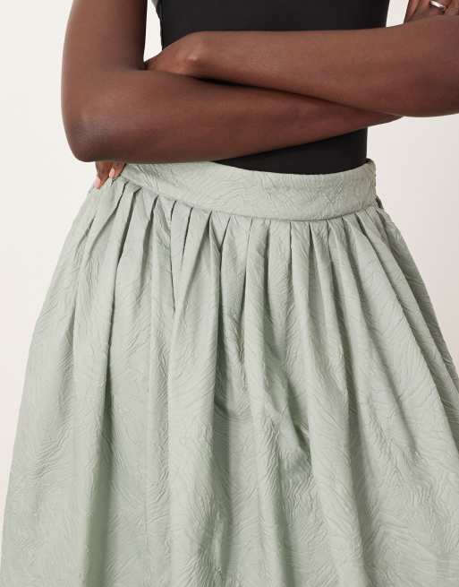ARRANGE textured maxi skirt with pockets in sage, 4 of 5