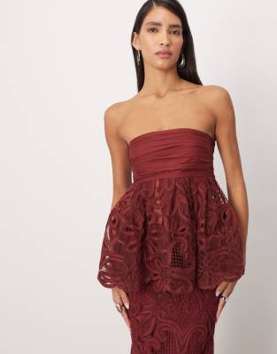 ARRANGE - Top bustier d'ensemble noué dans le dos en dentelle Cornelli fleurie - Merlot-Rouge