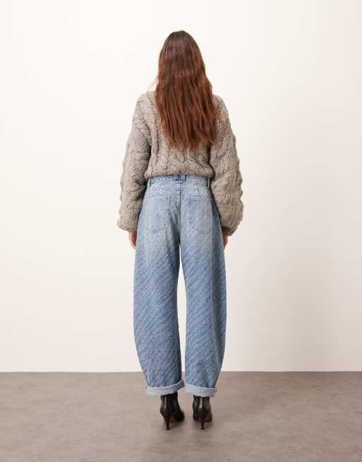 ARRANGE Tova barrel textured jean in mid wash blue, 5 of 5