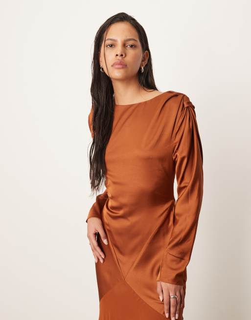 ARRANGE twist shoulder long sleeve hybrid maxi dress in caramel