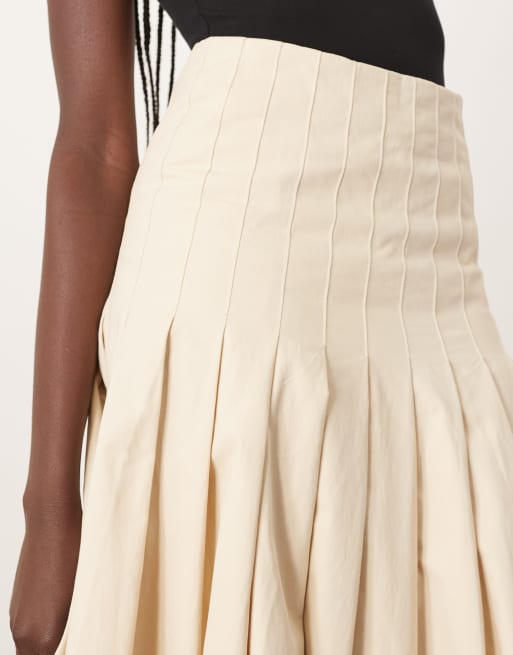 ARRANGE ultimate structured pleated maxi skirt in off white