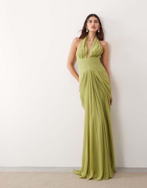 ARRANGE - Vestido largo verde escotado con diseño híbrido, cuello halter, cintura entallada y cola - view 1