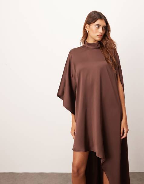 ARRANGE - Vestito corto accollato color cioccolato con fondo asimmetrico e maniche stile mantella - view 1