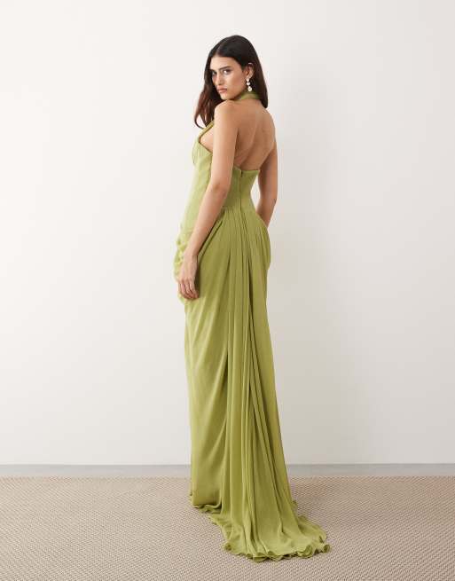 ARRANGE - Vestito lungo ibrido stretto in vita allacciato al collo con scollo profondo e strascico verde, 3 di 4