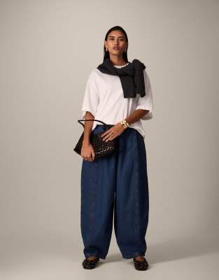 ARRANGE ARRANGE Willa barrel trouser in soft blue denim