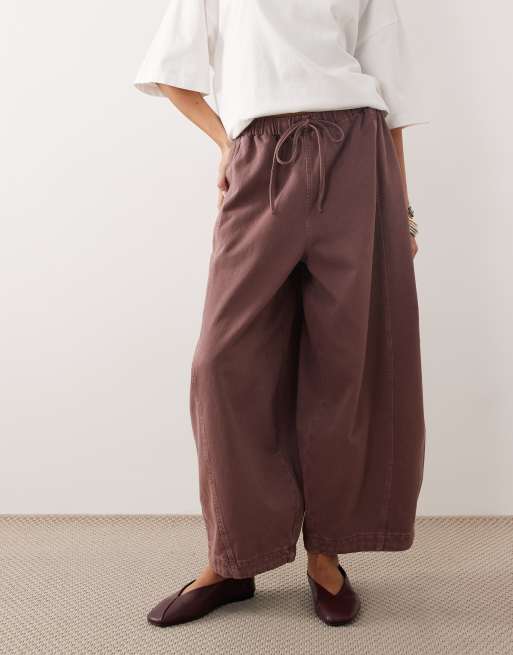 ARRANGE – Willa – Hose in verwaschenem Schokobraun mit elastischem Bund und Kordelzug, 2 von 5