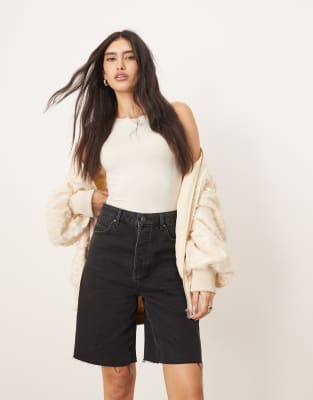 ARRANGE - Wilson - Legere Jeansshorts in verwaschenem Schwarz