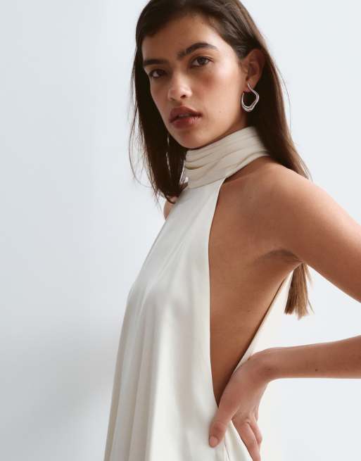 ARRANGE wydłużony top halter z asymetrycznym dołem w kolorze ivory, 4 z 4