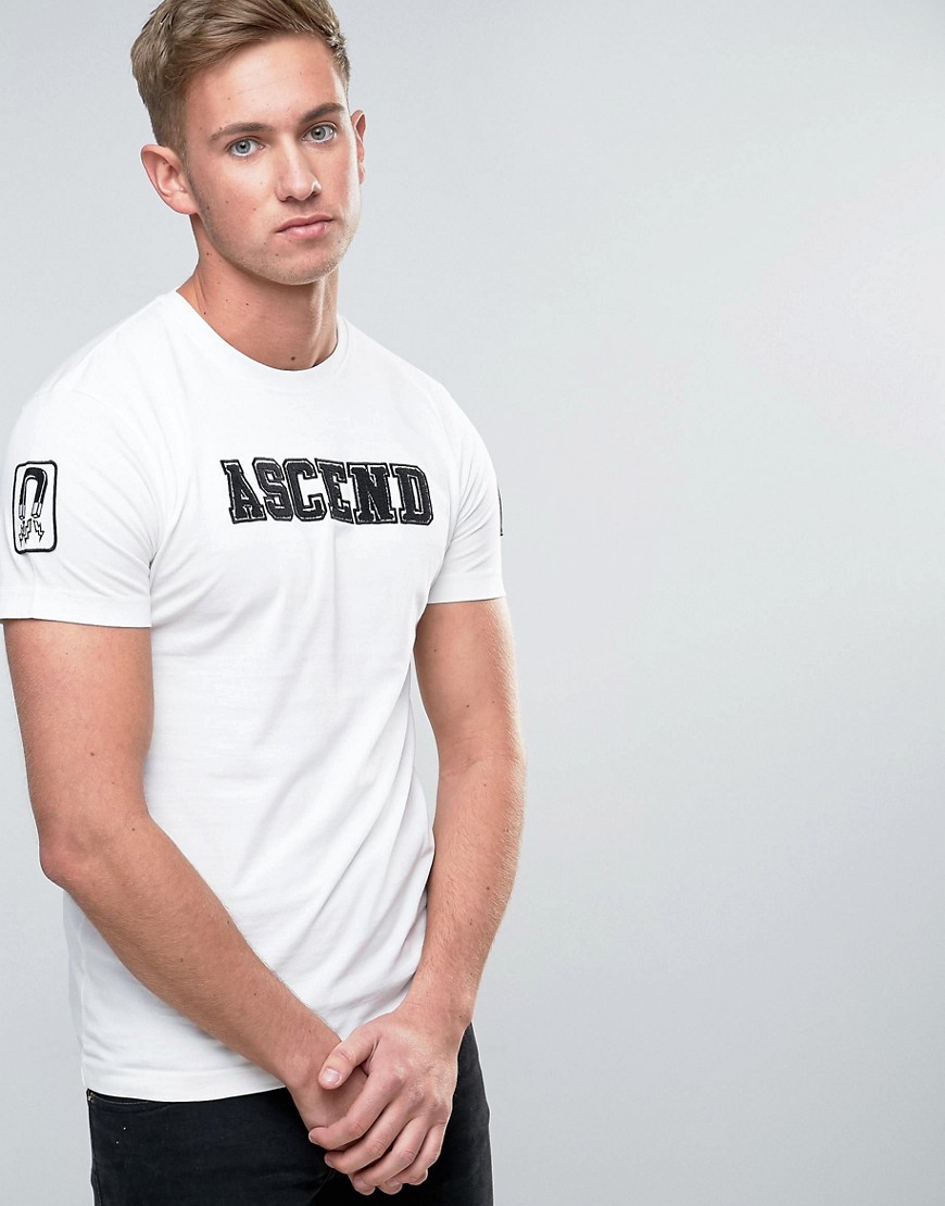 Ascend – T-shirt med märke-Vit