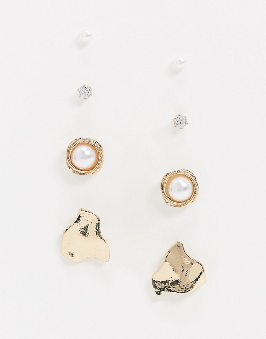 Ashiana – Guldfärgade örhängen med pärlor i 4-pack
