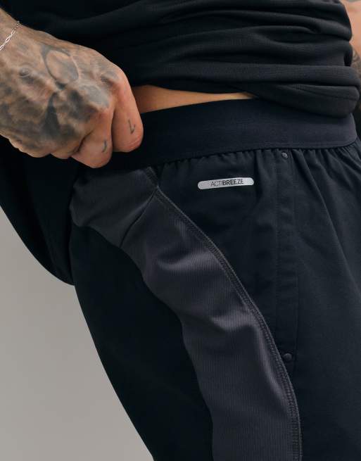 Asics 5inch running shorts in black and grey, 3 of 5