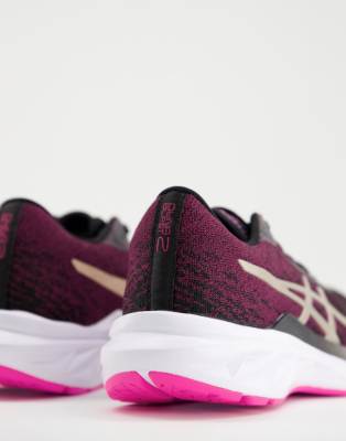 asics dynablast trainers