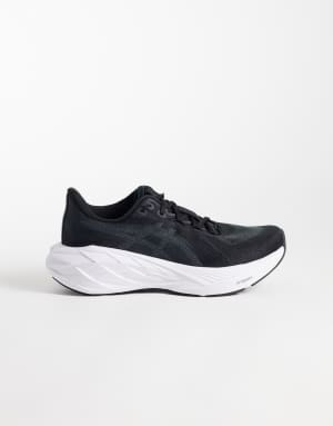 Asics Dynablast 6 running trainers in black and white