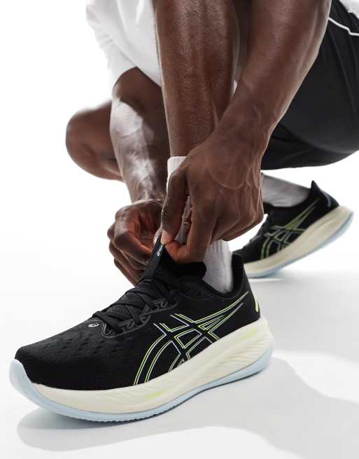 Asics Gel Cumulus 26 Neutral Sneakers da corsa nere e gialle ASOS