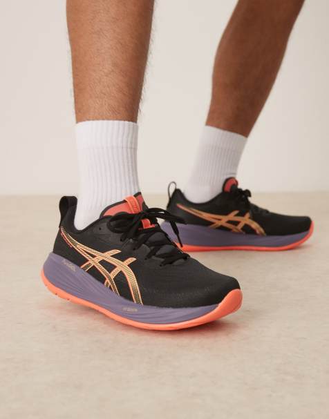 Asics - Gel-Cumulus 27 - Hardloopschoenen in zwart en oranje - view 1