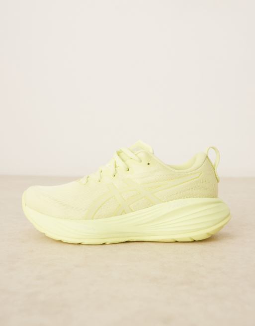 Asics Gel-Cumulus 27 Lite-Show running trainers in lite-show and huddle yellow